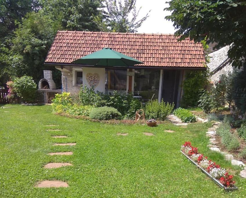 Villa Big Heart House Postojna Exterior foto