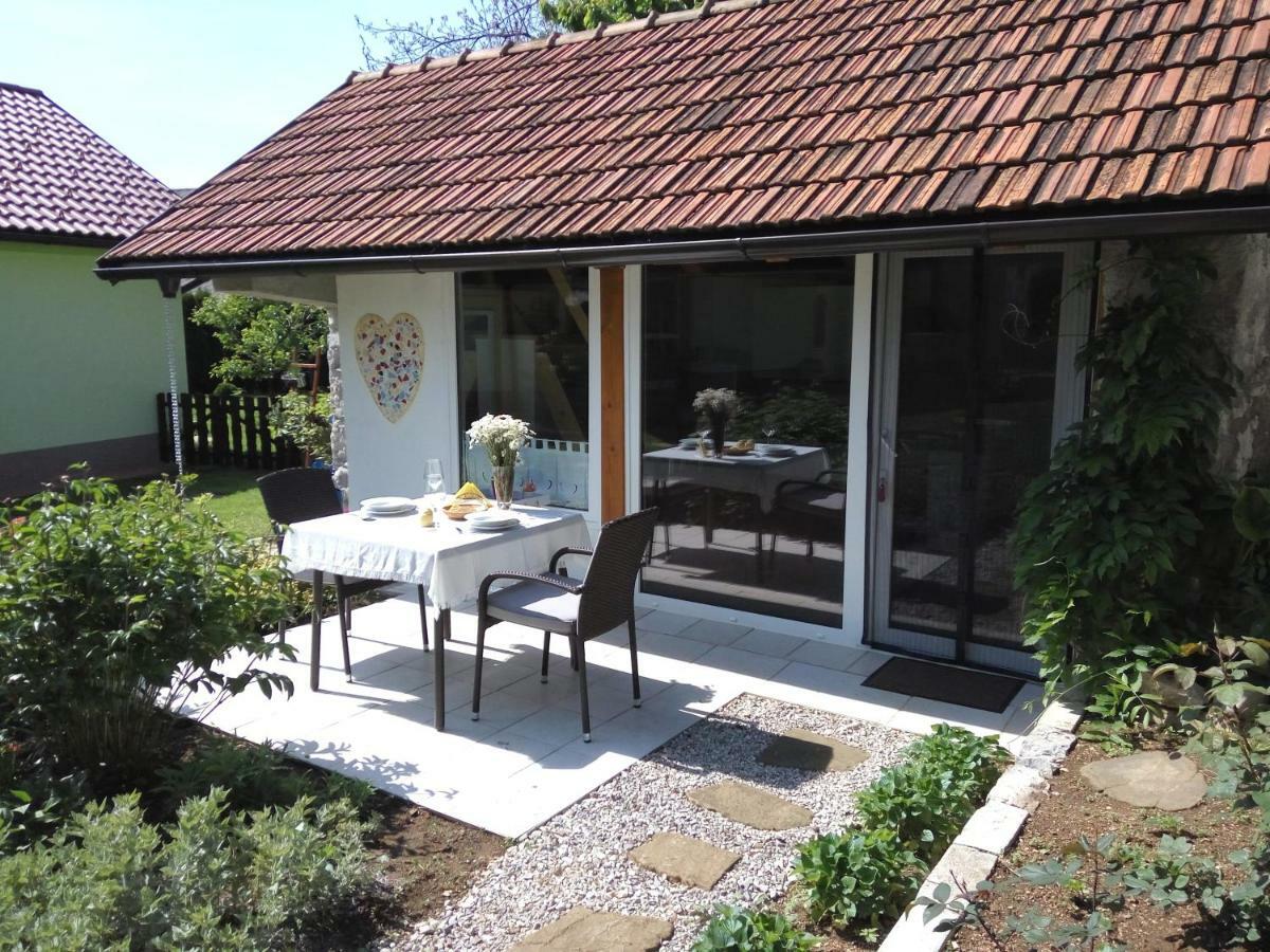 Villa Big Heart House Postojna Exterior foto
